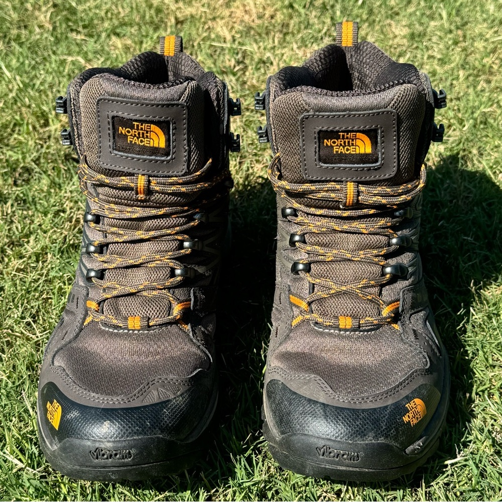 The North Face Hedgehog Fastpack Mid GORE-TEX Hiking Boots - Men’s Size 10